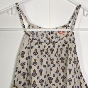 CLOSING SALE ‼️ Mossimo Tank Top